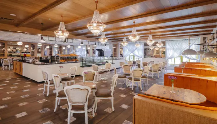 هتل آستریا کرملین پالاس آنتالیا